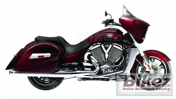 2010 Victory Cross Country photo